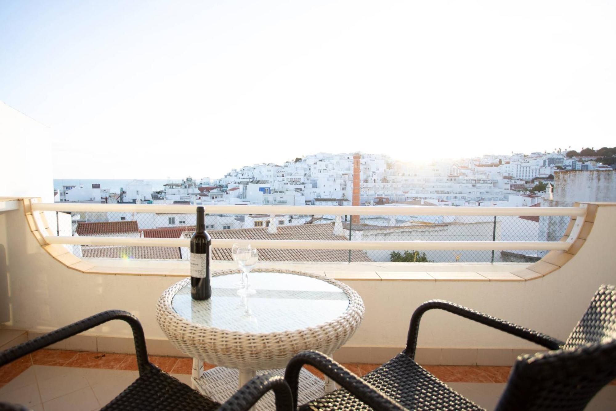 Appartement Colibri By Hellovacations à Albufeira Extérieur photo