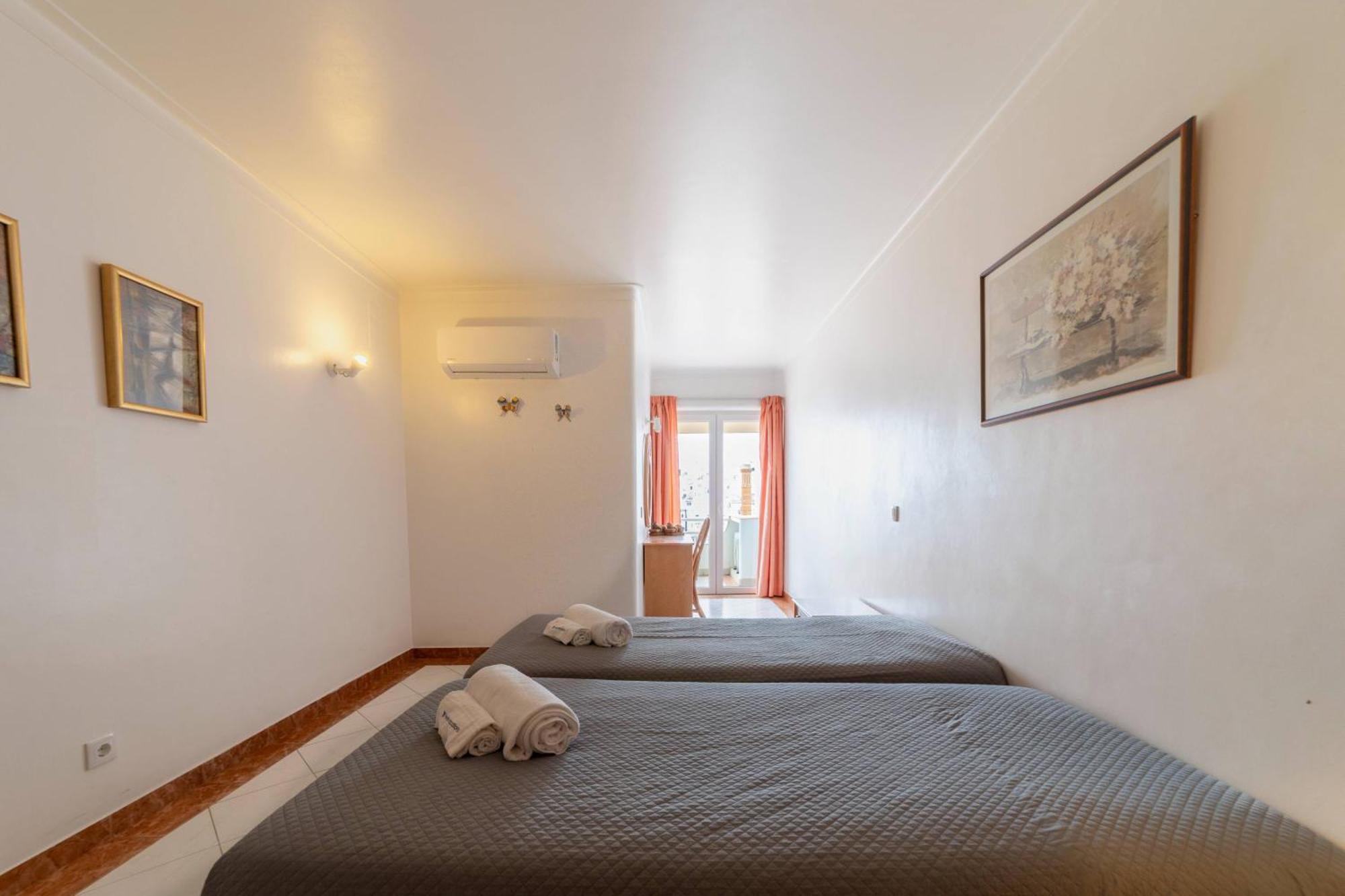 Appartement Colibri By Hellovacations à Albufeira Extérieur photo